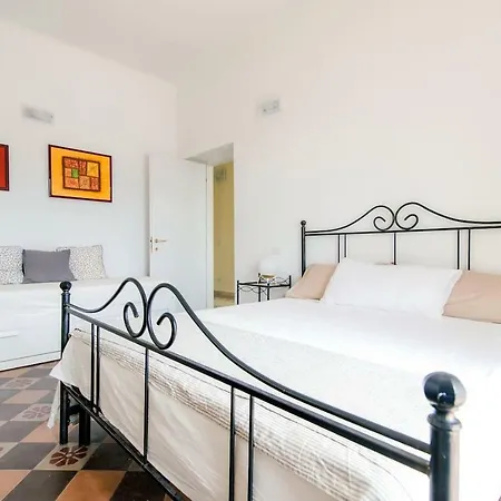 Maison Peltrera * Côme